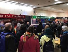 معرض الرابطة في لندن يستقبل 550 من غير المسلمين في اليوم المفتوح للمركز الثقافي الإسلامي